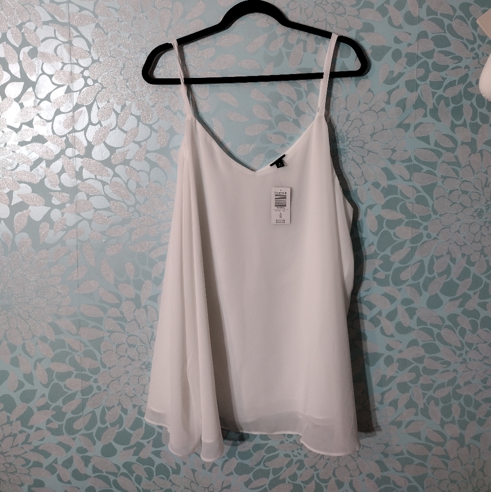 Torrid 4x white tank